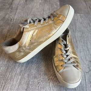 Golden Goose Superstar Gold Leather Star Sneakers Distressed  Low Top Size (X)